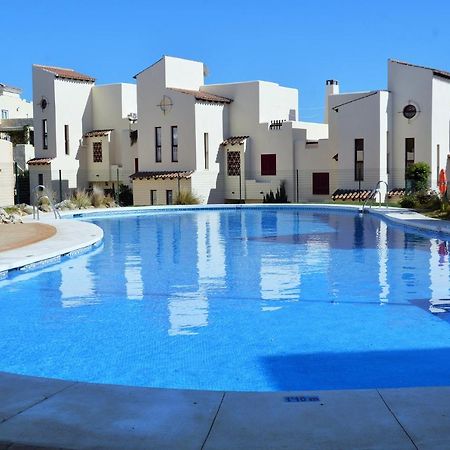 Vista Bahía Apartment Casares Ngoại thất bức ảnh