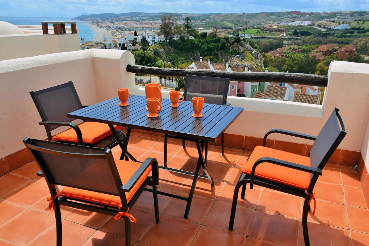Vista Bahía Apartment Casares Ngoại thất bức ảnh