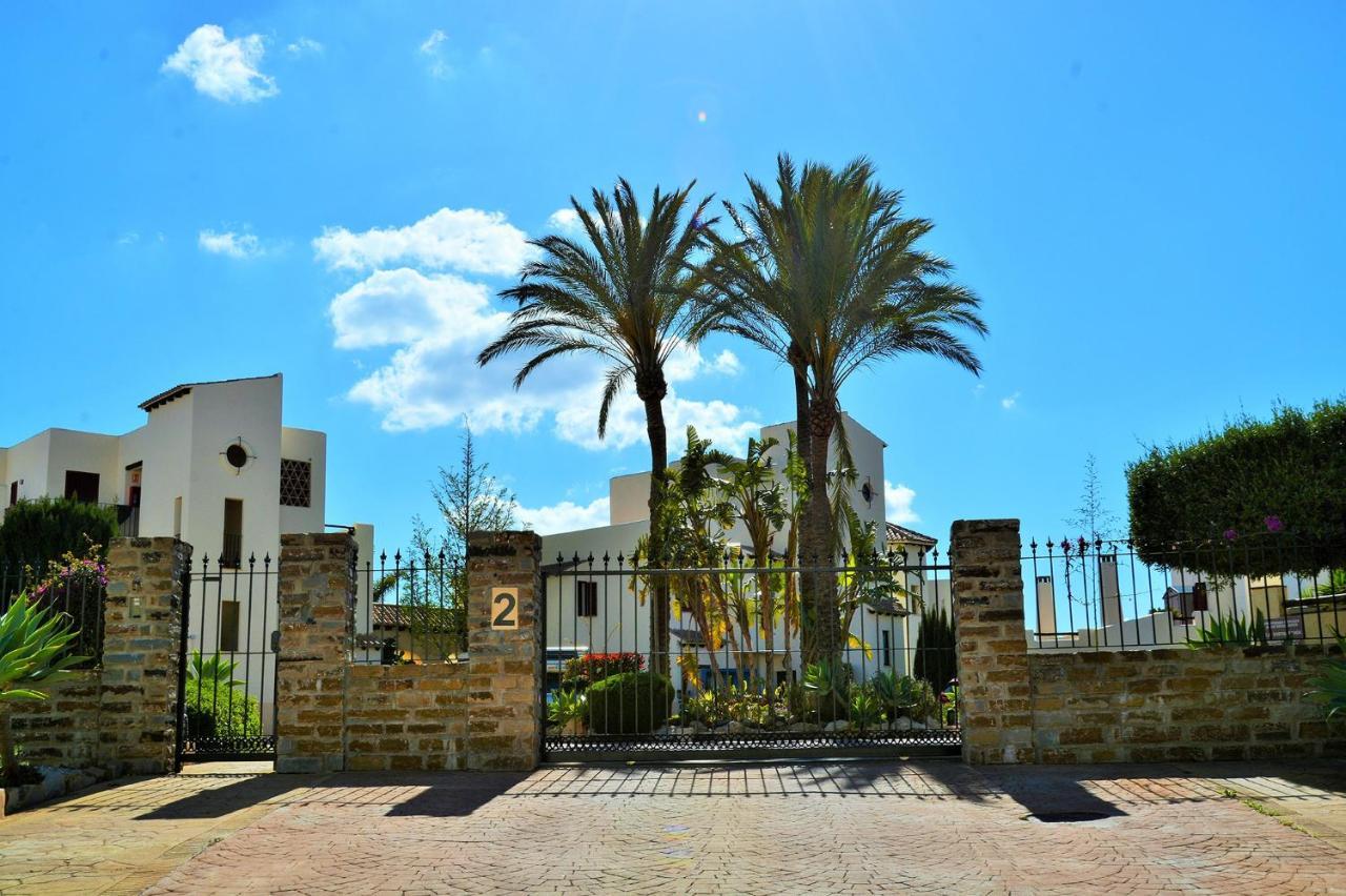 Vista Bahía Apartment Casares Ngoại thất bức ảnh