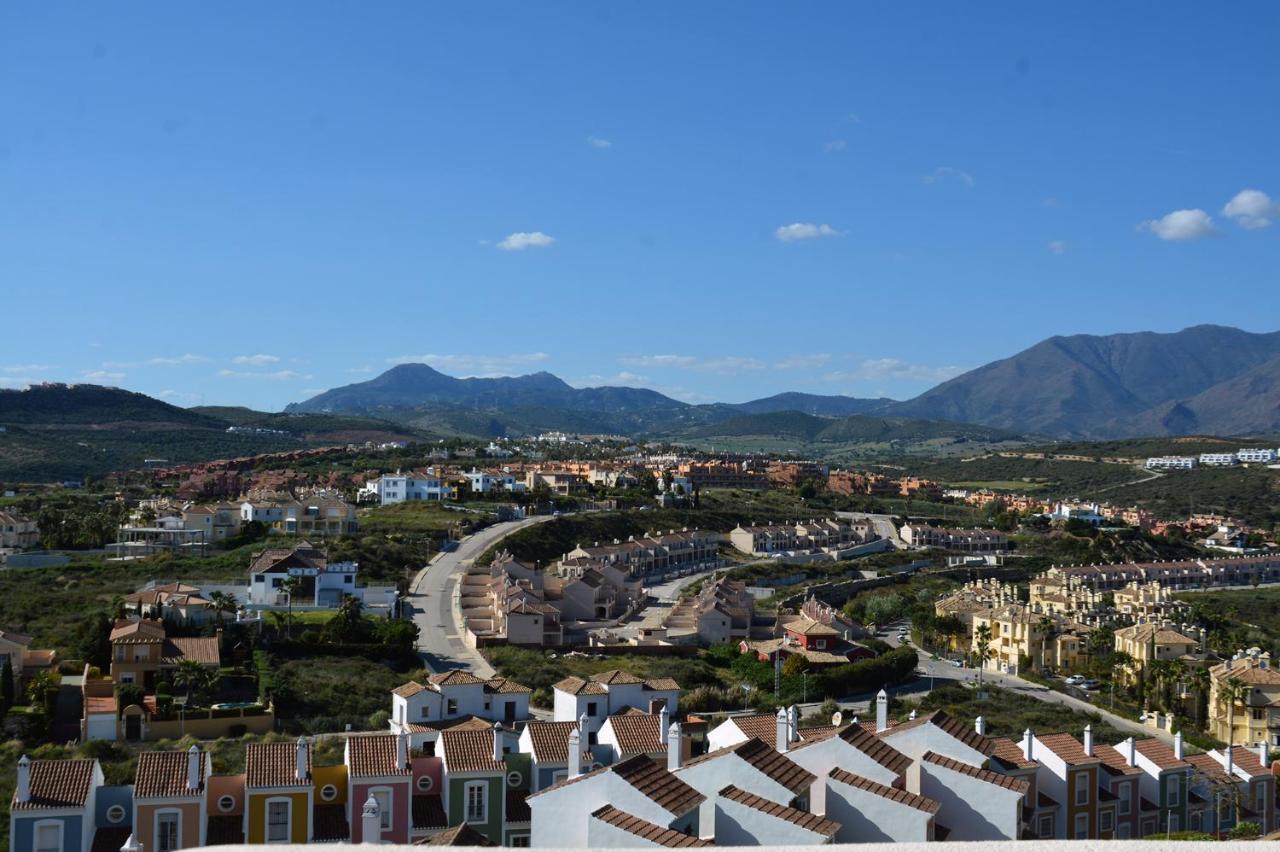 Vista Bahía Apartment Casares Ngoại thất bức ảnh